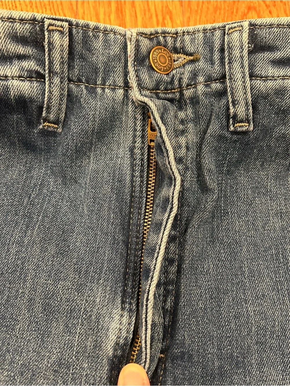 Lee nwt side